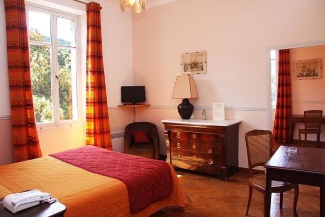 Hotel Les Roches Rouges Piana  Zimmer foto